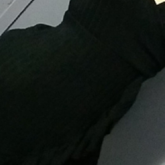 Stunning Chic & Sexy Faux Wrap Dress - Picture 6 of 7